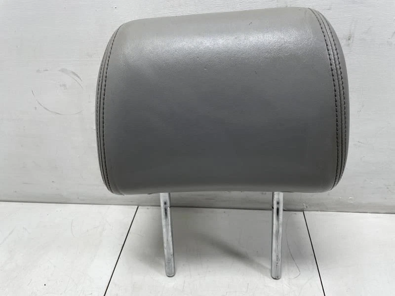 Volkswagen Touareg 2005 asiento trasero derecho reposacabezas cuero gris OEM+ Foto 4 de 4
