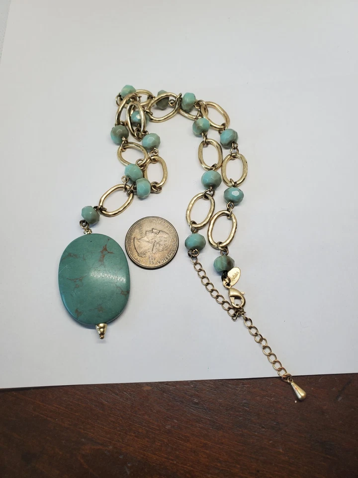 Collar Lia Sophia Tahoe Imitación Turquesa Piedra Menta Tono Dorado Y Gota Foto 3 de 4