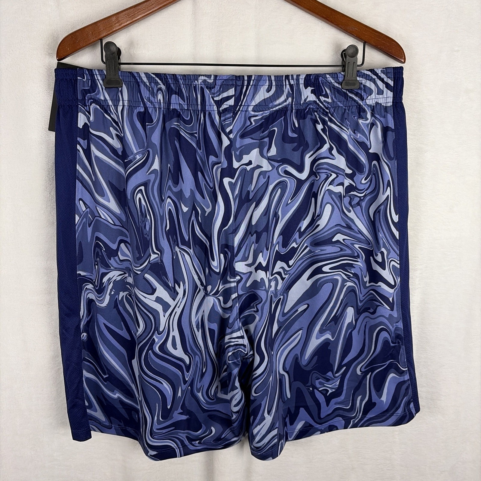 Under Armour UA Blue Wavy Print Poly Elastane Running Shorts Mens XL NWT thumbnail 5
