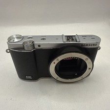 Samsung NX3000 20.3MP Mirrorless Digital Camera - Black Body Only Tested