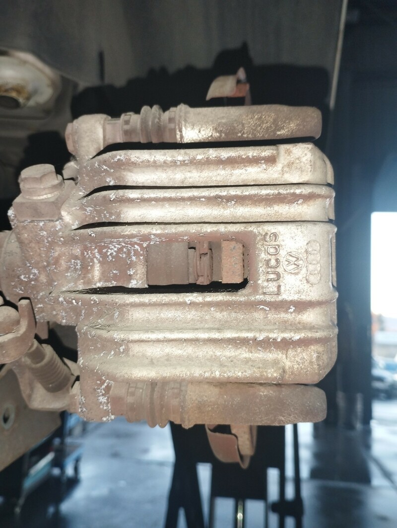2009 SEAT IBIZA 6J5 25 ANIVERSARIO REAR RIGHT BRAKE CALIPER 1202951