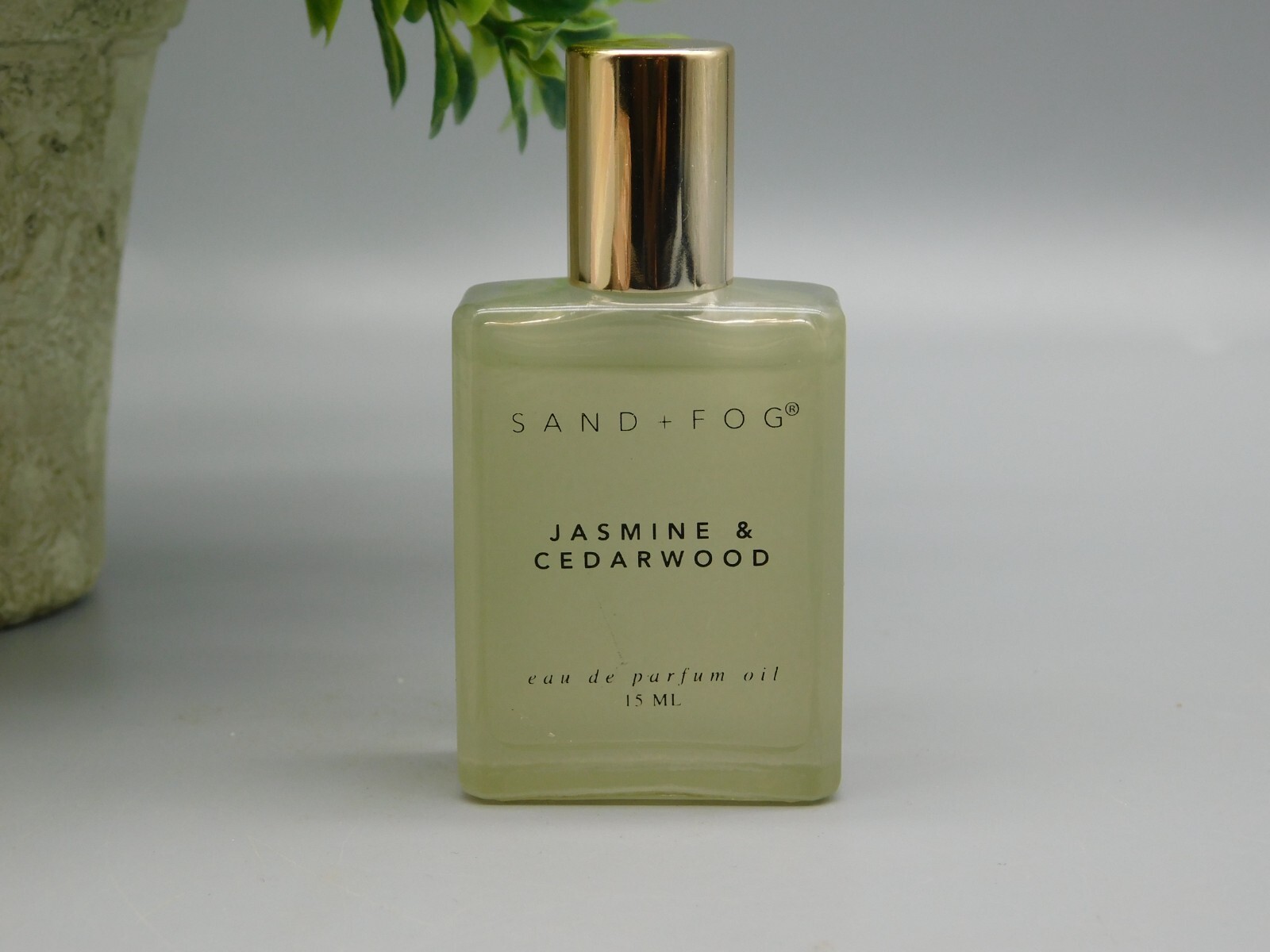 Sand + Fog Eau de Parfum Oil Jasmine & Cedarwood 15ml Rollerball New