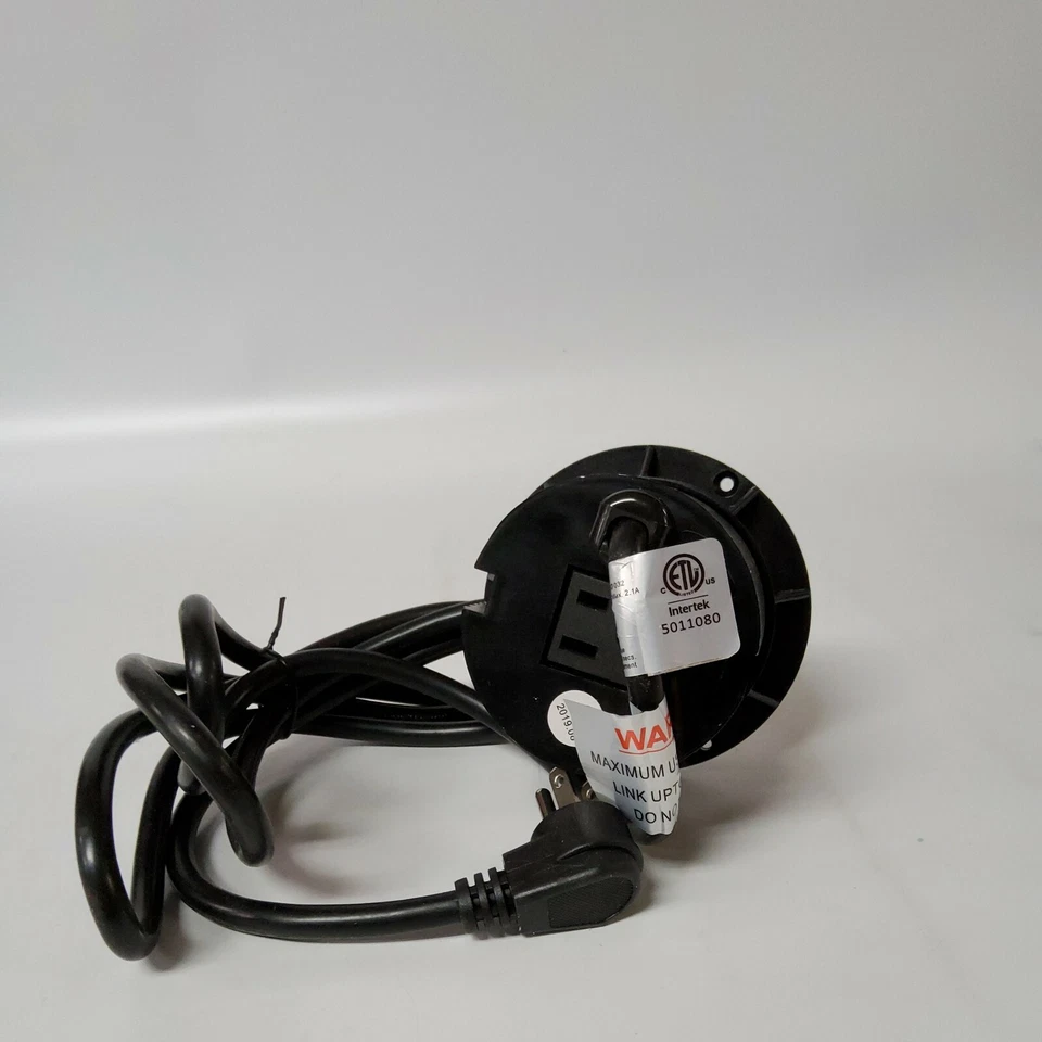 Boss Grommet Outlet Model: SOT-4SW 3'' 2 USB AND 1 BOTTOM ELECTRICAL PORT - Image 4 of 4