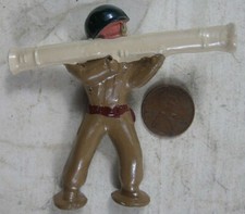 Vintage Barclay Pod Foot Soldier Firing Bazooka Green Helmet 2