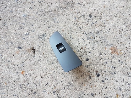 BMW 1er E87 LCI Schalter Fensterheber Beifahrerseite vorn rechts schwarz 6970242