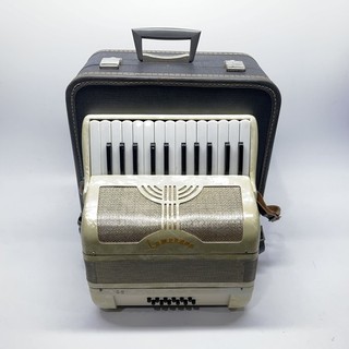 Camerano Model 58 Piano Accordion 25 Treble Keys 12 Bass Keys