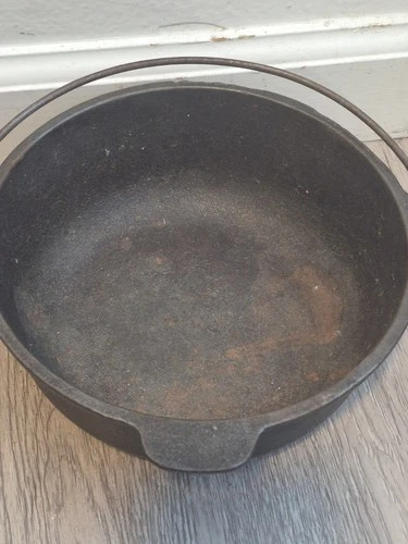 ​Rare Post-1957 Wagner/Griswold Dual Logo 2 Quart Cast Iron Pot - Made in USA