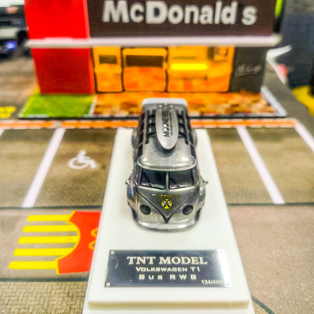 TNT 1/64 VW T1 Type1 Bus RWB Wide Body Go with Moon Diecast Model