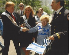 DR. RUTH WESTHEIMER SIGNED AUTHENTIC 8X10 PHOTO B w/COA TV SEX THERAPIST PROOF