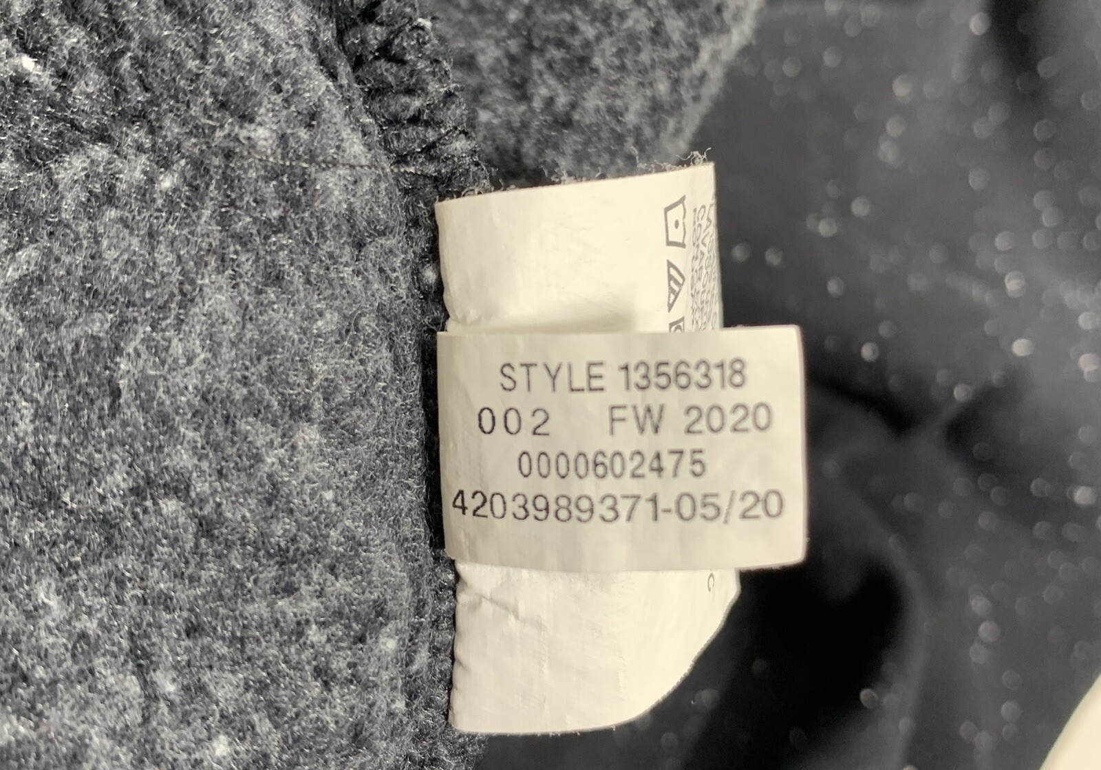 Under Armour Women's Fleece Logo Hoodie Black W W… - image 9