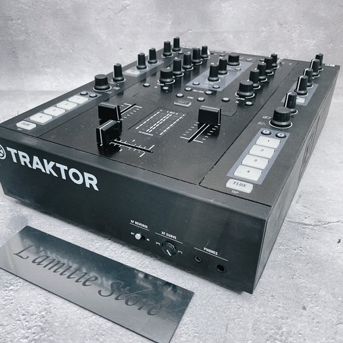 Native Instruments Traktor Kontrol Z2 DJ Mixer 2 + 2-Channel 4-Channel Remix JP - Picture 9 of 19
