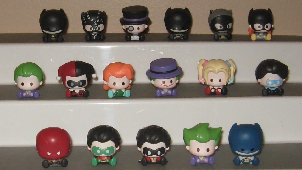 HEYDOLLS SUPLAY BATMAN ARKHAM MINI MYSTERY BLIND BAG FIGURINES COMPLETE MYSTERY - Image 2 of 4