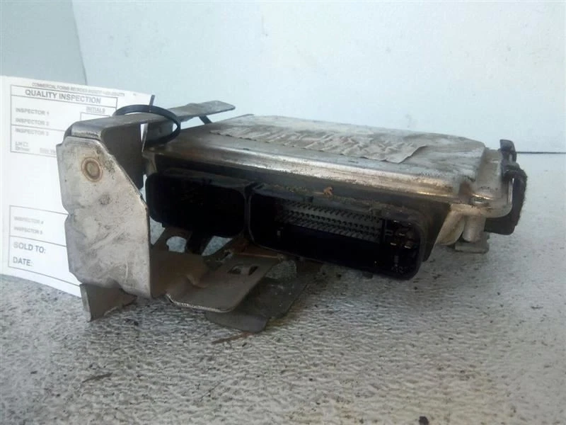 Módulo de control electrónico ECM del motor 2,5 L Bgp compatible con 06-07 RABBIT 15370461 Foto 2 de 4