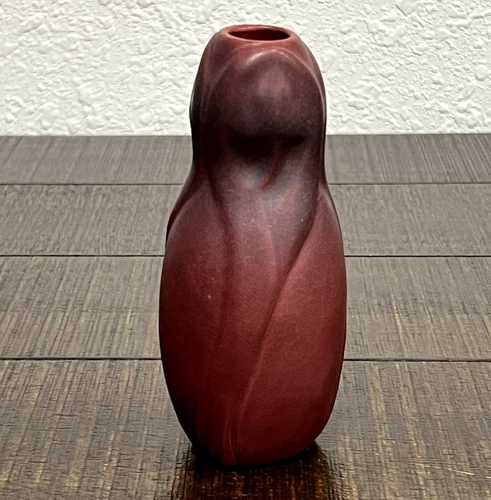 Van Briggle Vintage Art Pottery Mulberry Spiderwort Ceramic Vase 841