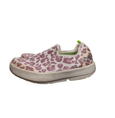 OOFOS OOmg Eezee Low Shoes Womens 8 Comfort Slip On Leopard Recovery Athleisure