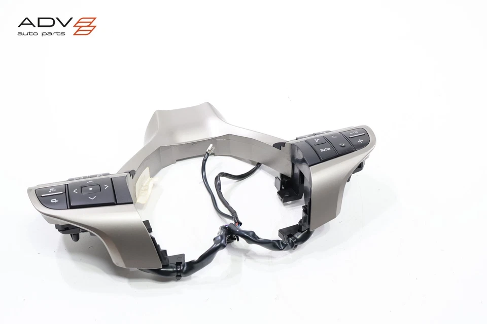 2017-18 LEXUS ES350 ES300H STEERING WHEEL MULTIFUNCTION SWITCH & BEZEL TRIM OEM - Image 3 of 4