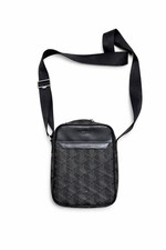 Lacoste Umhängetasche Monogramm Schwarz - Defekter Reißverschluss