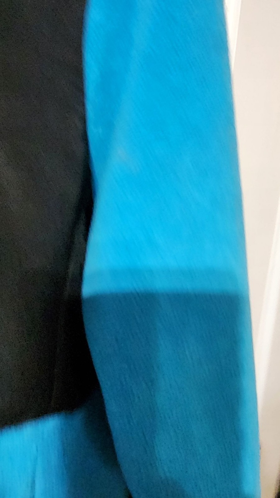 OLDER NORTH FACE BRIGHT BLUE AND BLACK DENALI FLE… - image 7