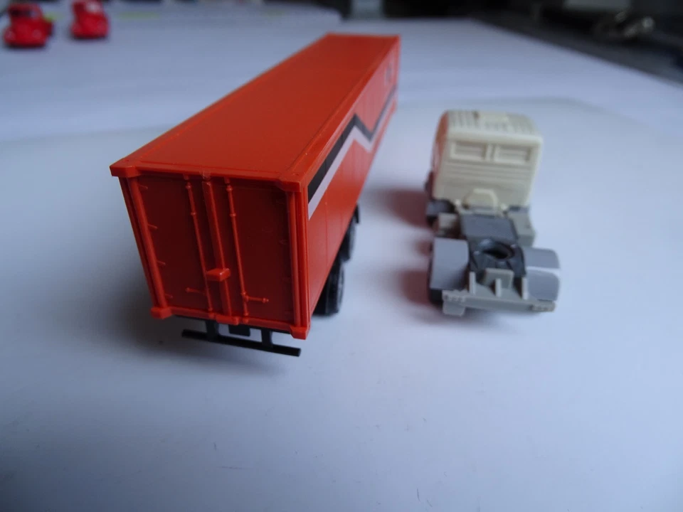 WIKING 1:87 Mercedes Trattore Case Ceti - Immagine 4 di 4