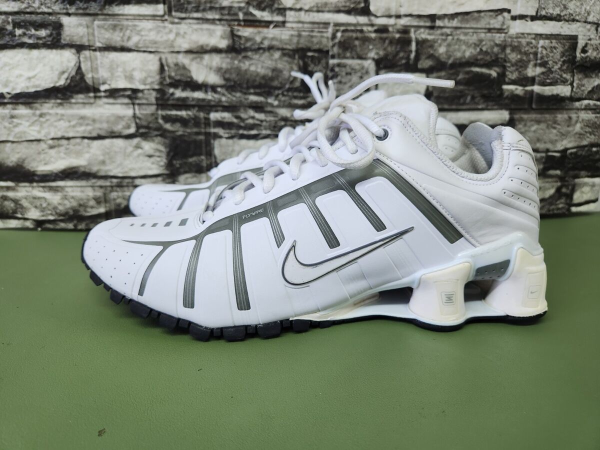 Nike Women Shox O Leven Shoe Size 9.5 Athletic Running Nike Women Shox O Leven Shoe Size 9.5 Athletic Running