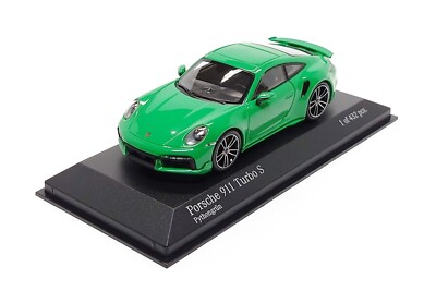 Minichamps 1:43 Porsche 911 Turbo S (992) Sport Design in Python