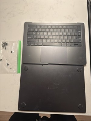 Apple MacBook Pro 14-inch M4 Max, Palmrest Touchpad Keyboard Space Black A3185