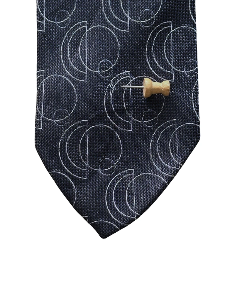 ESCADA Tie Silk Necktie Geometric Pattern on Dark Blue - Image 4 of 4