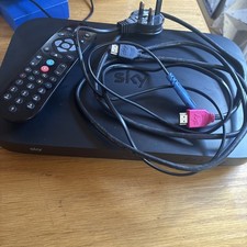 Sky Q 1TB Box Model ES340d8  With Power Cable and Remote control tested