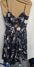 Banana Republic Heritage Coll. Sz 8 Cotton Satin Dress w/ Cutout Floral Flare