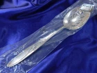 TOWLE ROSE SOLITAIRE STERLING SILVER PIERCED SERVING SPOON - UNUSED CONDITION