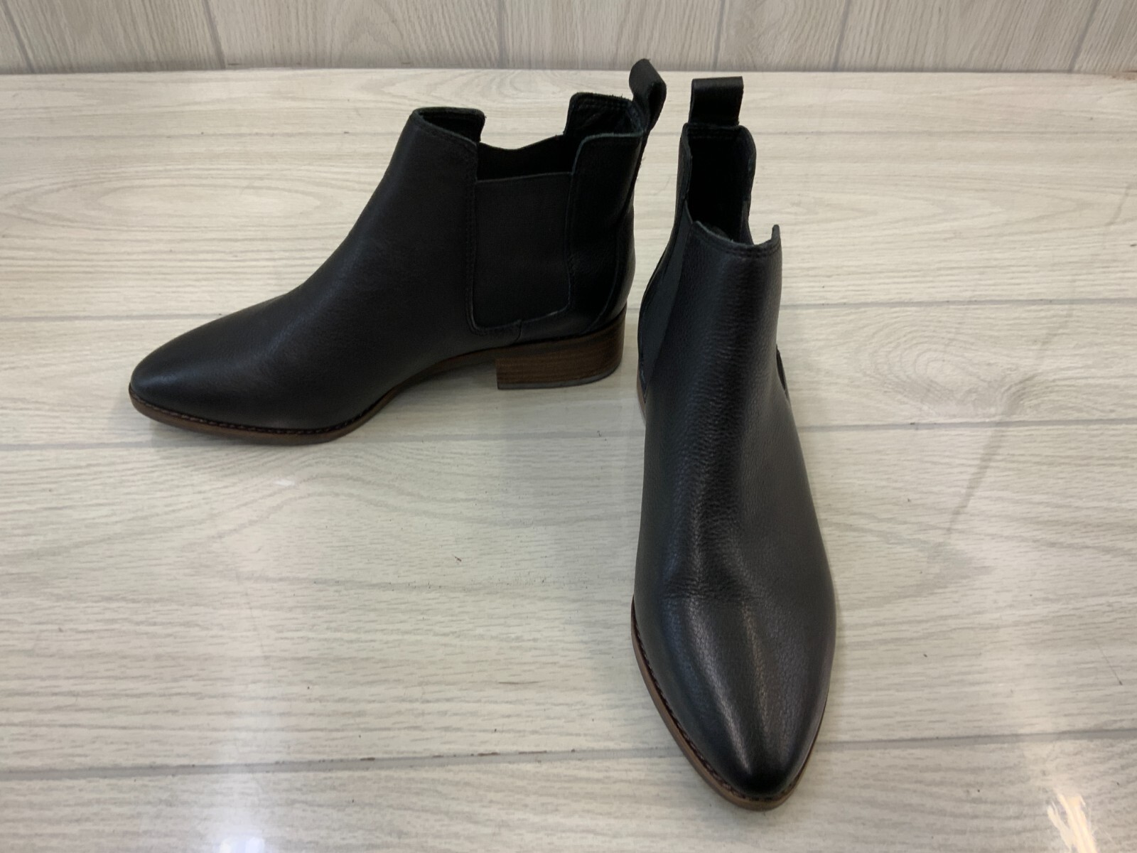 Lucky Brand Lufti Chelsea Boot | Women's | Black Leather | Size 8.5 | Boots | Block | Bootie | Chelsea