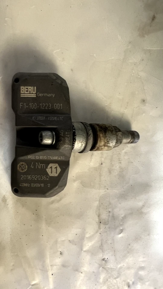 Sensores de presión de neumáticos originales TPMS para ruedas Aston Martin de fábrica 433 MHz Foto 4 de 4