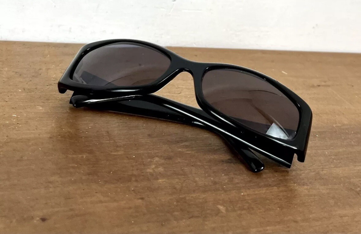 Y2K Gucci 2526/S 807 Sunglasses GG Diamonte Logo Black Frame