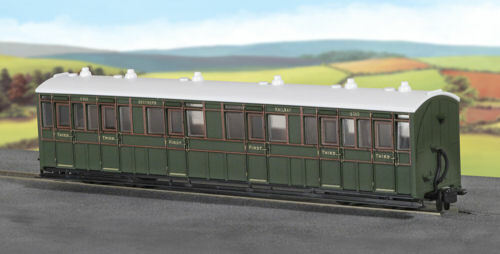 PECO Oo9 009 Narrow Gauge Gr-401b Oo-9 Composite Coach SR Livery No ...