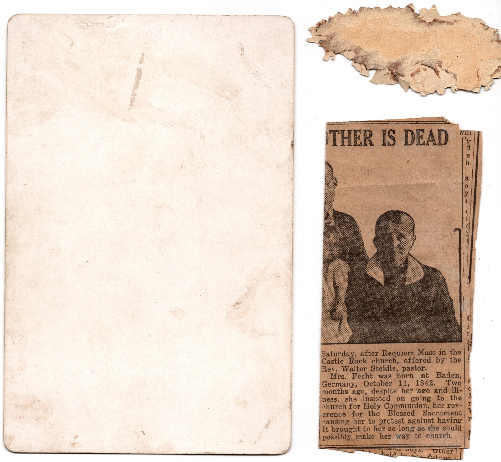 CIRCA 1890s CABINET CARD GREAT-GRANDMOTHER FOUR GENERATIONS IS DEAD OBITUARY — additional view