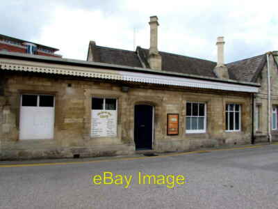 Foto 6x4 Güterschuppen Cafe, Stroud im Hauptbahnhof Stroud Baujahr c2015