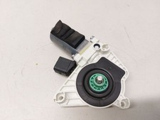 Mercedes-Benz CLA C117 X117 W117 2018 Hinten links Fensterhebermotor Tür vorne Mercedes-Benz CLA C117 X117 W117 2018 Hinten links Fensterhebermotor Tür vorne
