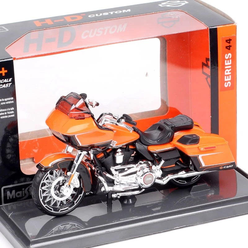 1/18 Maisto 2022 Harley CVO Road Glide Tour Diecast Bike model motorcycle toy - Image 4 of 4