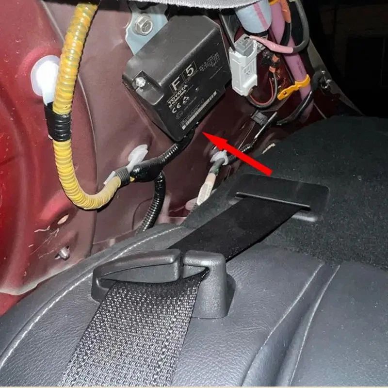 Digital LCD Auto Security Alarm Tyre Pressure Monitor for Toyota Camry 2018-2023 - Image 2 of 4