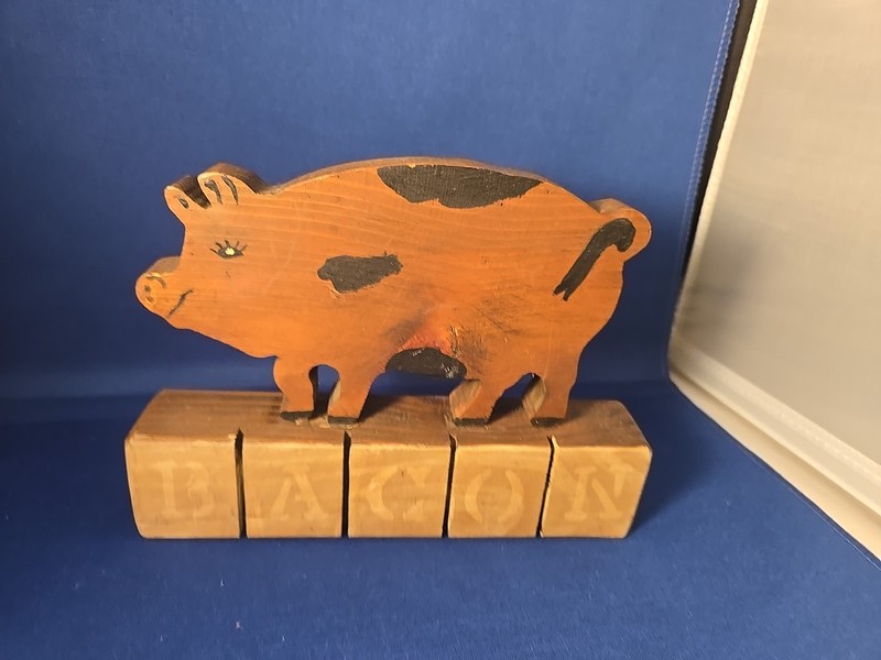 Wood Pig on Blocks 'BACON'