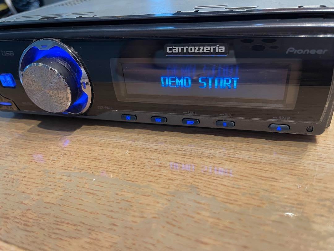 カロッツェリアPioneer DEH-P620 1DIN用ケース付き PIONEER Carrozzeria DEH‑P620 CD Car Audio Deck Stereo