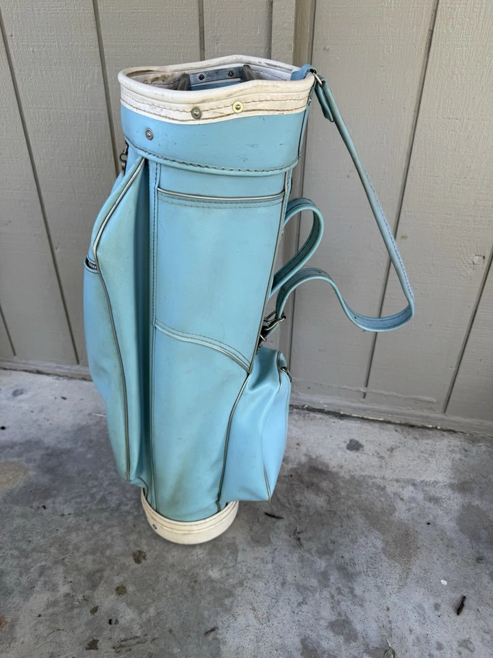 Bolsa de golf MacGregor de cuero vintage de los años 70 con fundas a juego - azul bebé Foto 4 de 4