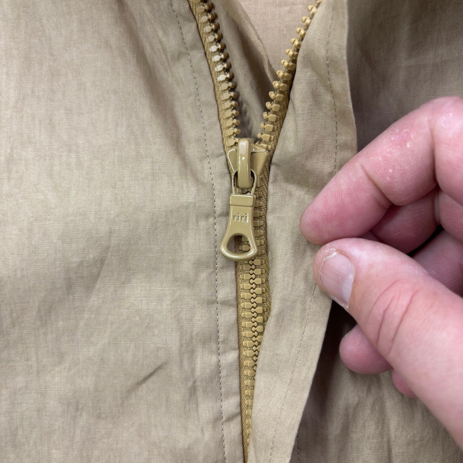 Vintage 90s Polo Ralph Lauren Lightweight Windbreaker Jacket Mens L Tan Church thumbnail 3