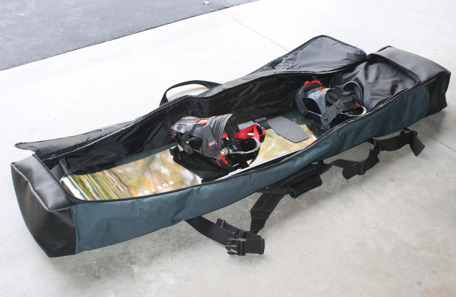 Vintage Burton Snowboard Bag ~ Old School 1990s ~ 68 X 14 X 8 inches Nice Cond!