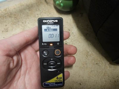 Olympus VN-541PC 4GB Digital Handheld Mini Voice Recorder Dictation Mach Used