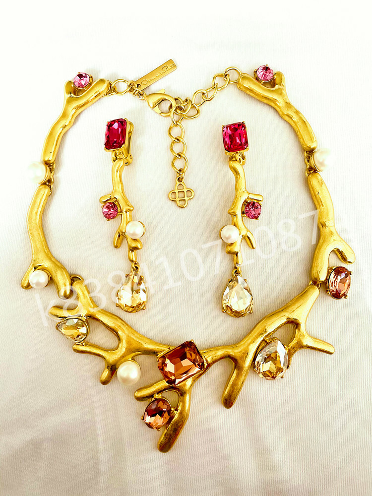 Oscar De La Renta signed Gold Coral With Crystal Necklace