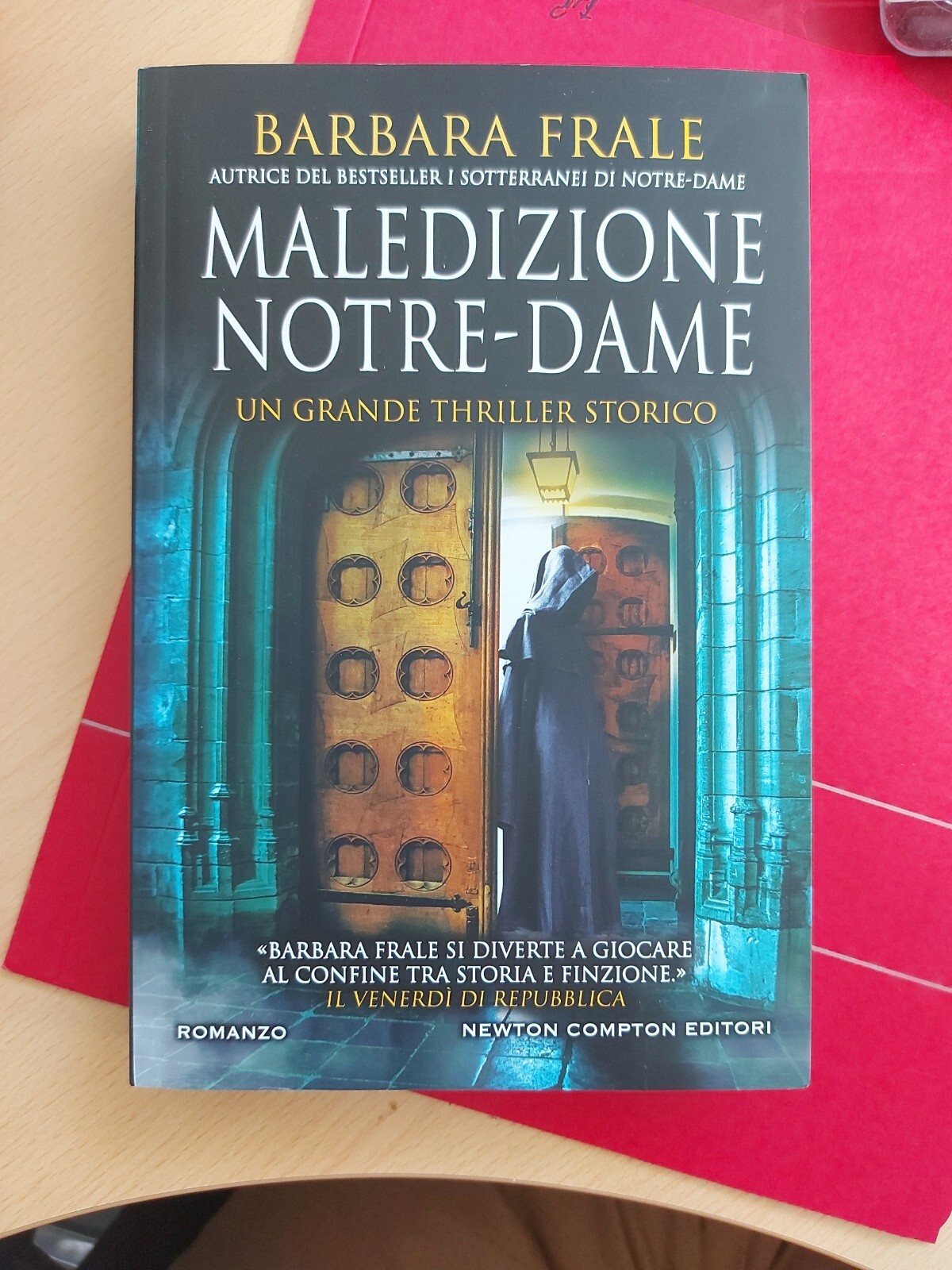 Maledizione Notre-Dame - Frale Barbara