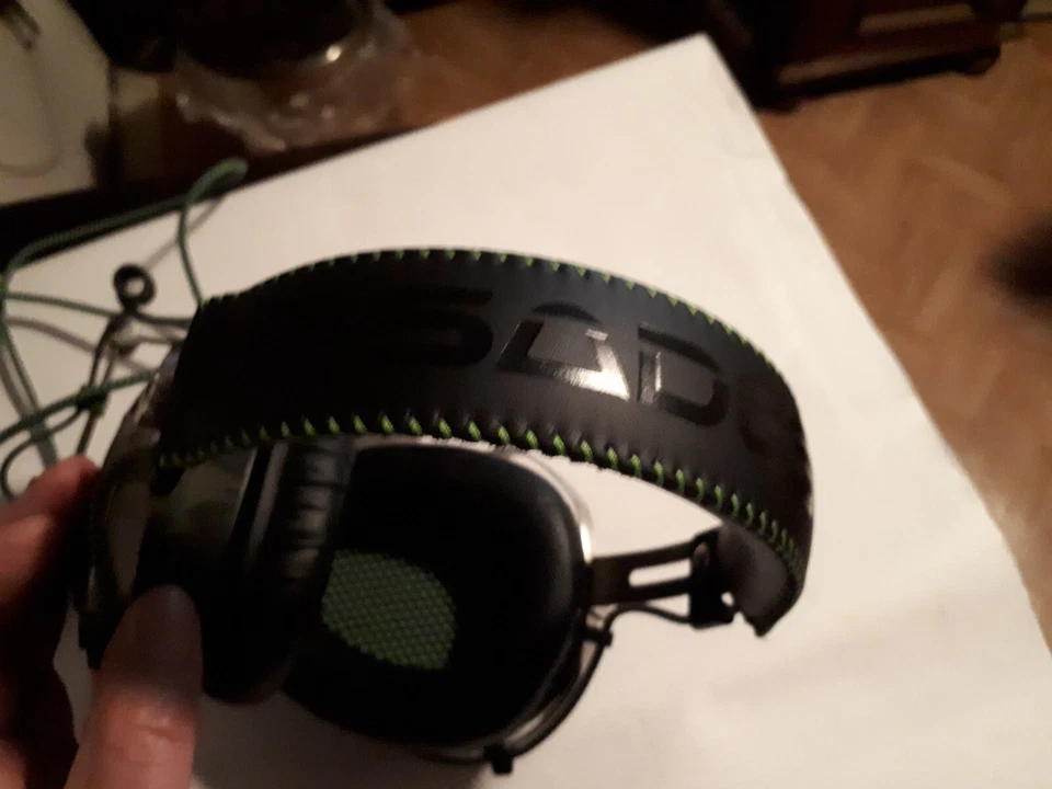 SADES USB-Audio-Over-Ear-Gaming-Kopfhörer mit Surround-Sound,Mikr - Bild 4 von 4