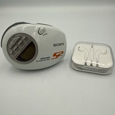 Sony Walkman SRF-M85V S2 Mega Bass Radio AM/FM With Belt Clip Tested