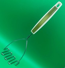 Vintage Unmarked EKCO Potato Masher &ndash; White & Green Handle MidCentury Kitchen